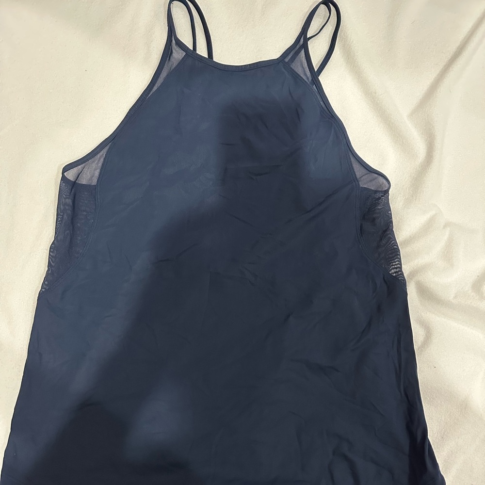 Lululemon high neck tank